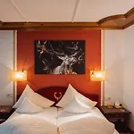 Jagdhaus Monzabon Hotel 4*
