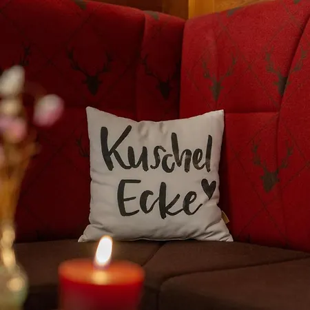 Jagdhaus Monzabon Hotel 4*