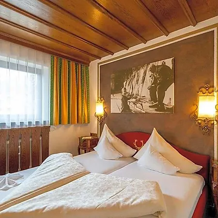 Jagdhaus Monzabon Szálloda 4*